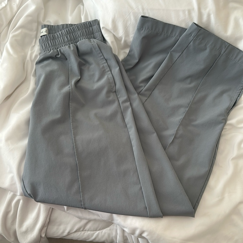Abercrombie wide leg pants
